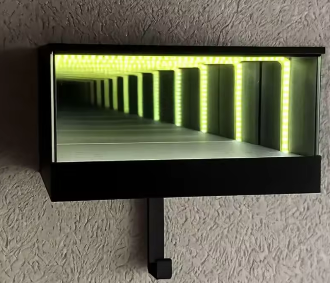 Park & Glow! 🔑🚗✨